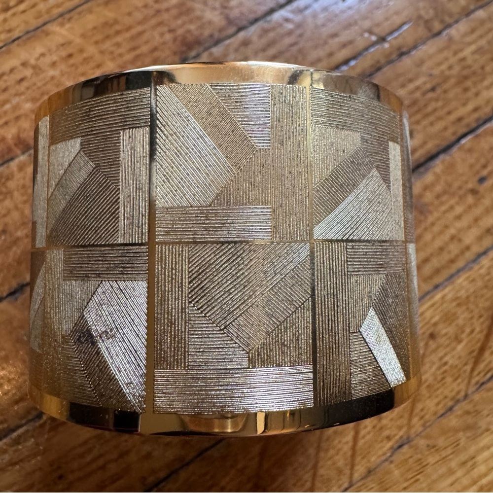 Krug Champagne Gold Cuff / Napkin Ring